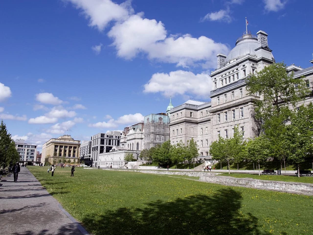 Skyline of Montreal, Quebec, Canada — fence supply, rental and installation by Fenced.ca