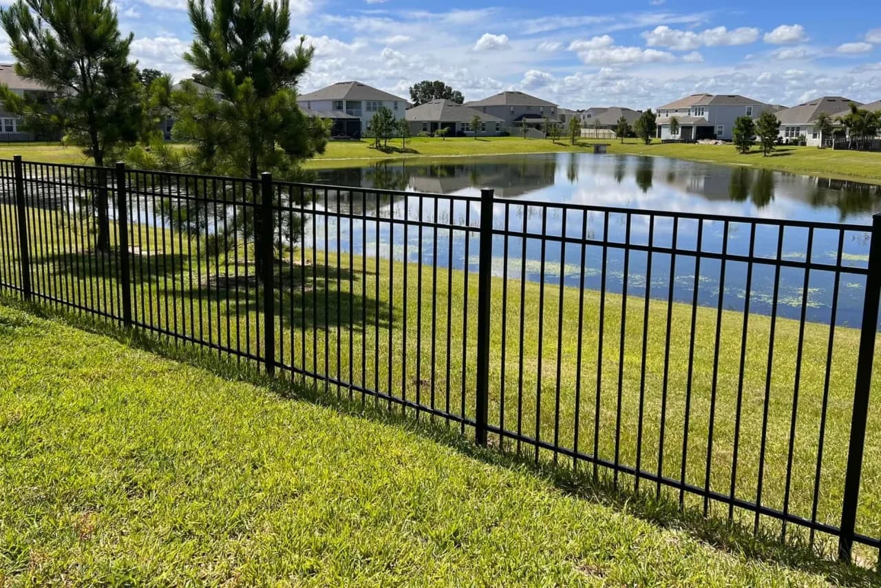 Aluminum Fence — supply, rental and installation by Fenced.ca across Canada
