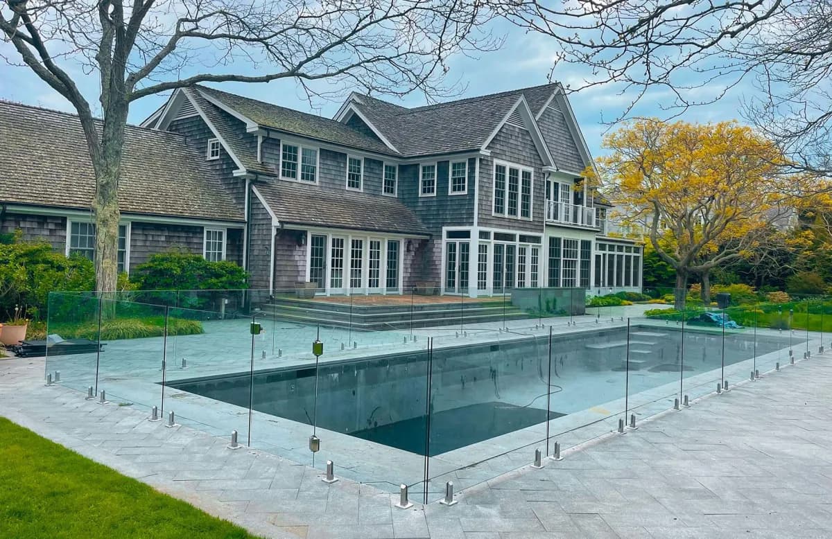 Pool Fence (Glass + Aluminum) — supply, rental and installation by Fenced.ca across Canada