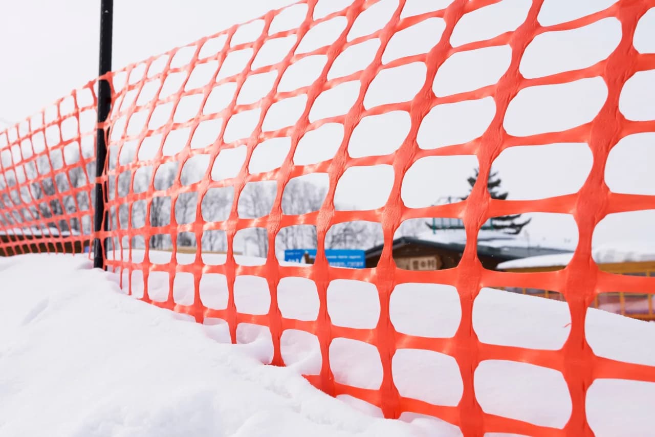 Snow Fence — Fenced.ca